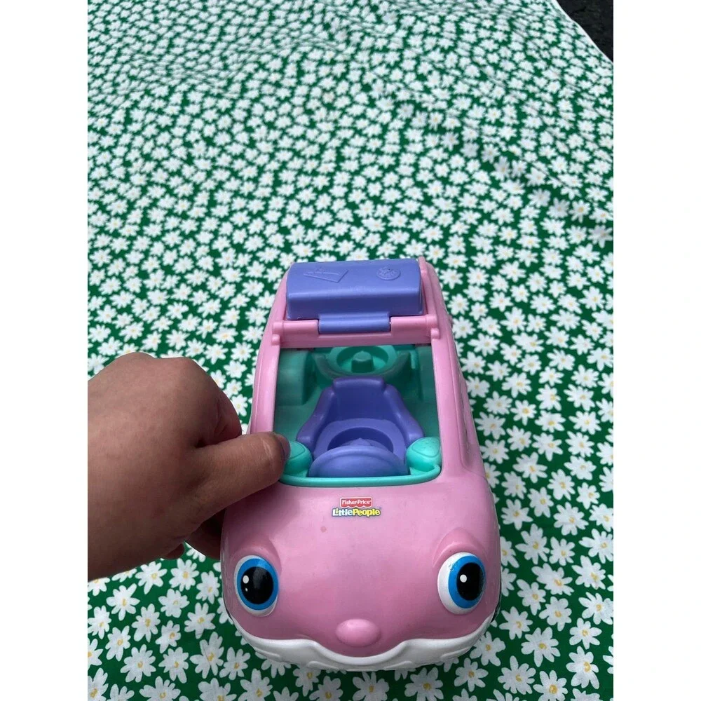 2009 Fisher-Price Little People Musical Pink SUV